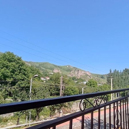 Mthnadzor Hotel Goris Exterior photo