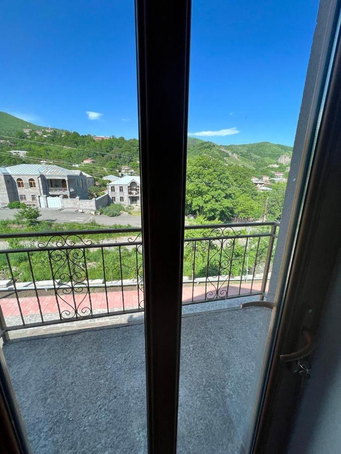 Mthnadzor Hotel Goris Exterior photo